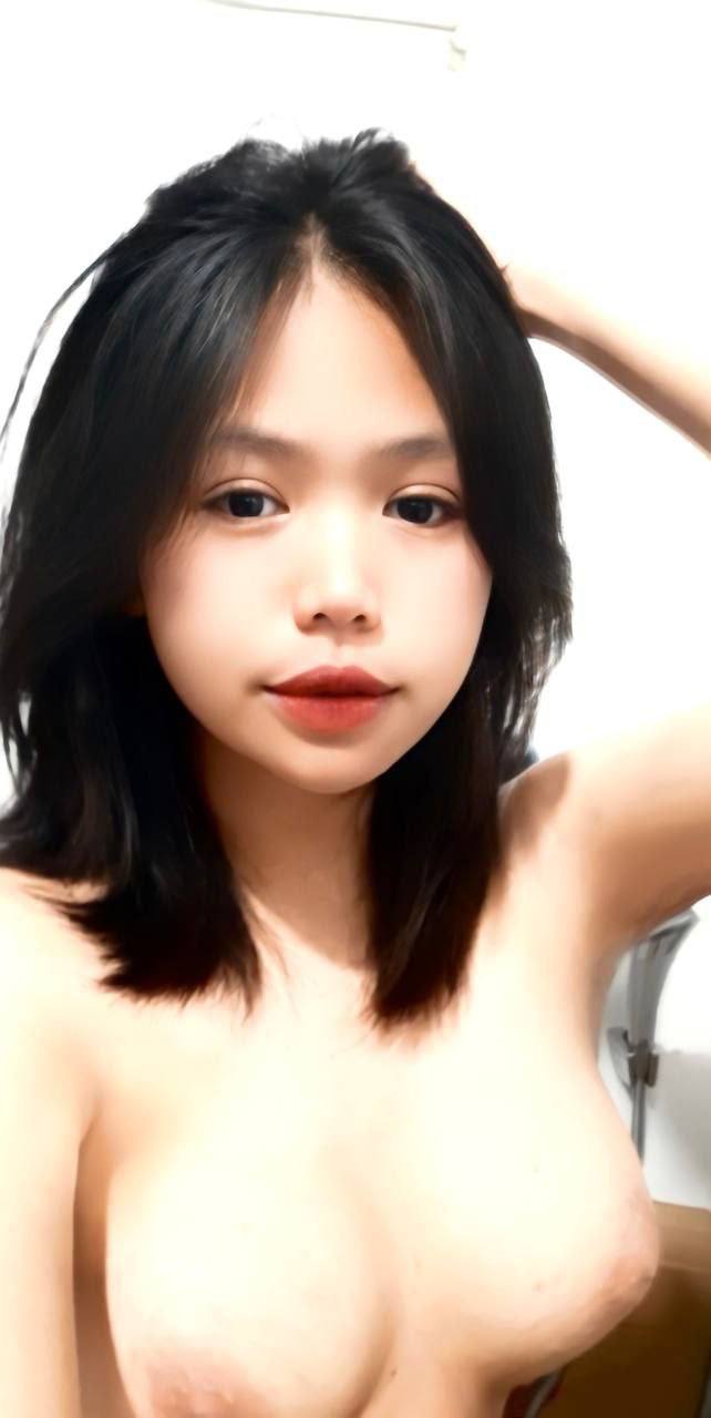 Bố Gã chồng biến thái liên tục quấy rối vợ của con trai cho đến khi thỏa mãn